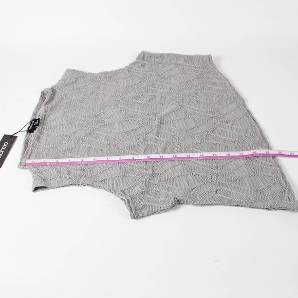 Boohoo Petite High Neck Textured Top - NWT - Size 10 - Picture 9 of 9